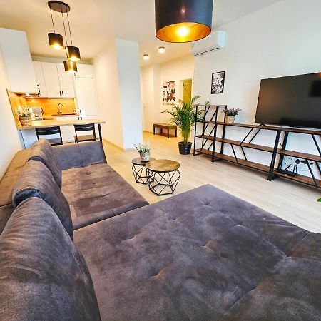 2 Room Apartment, New Building, Bosakova Street, 28 Bratislava Eksteriør billede